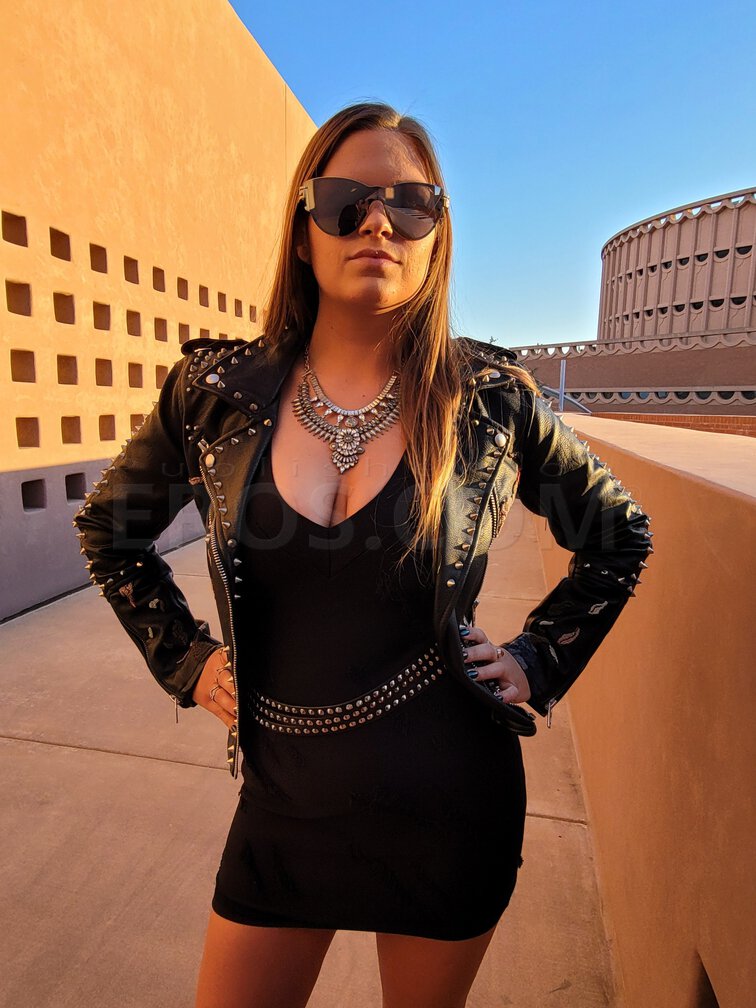 Valentina Violet Model - 4804302641 - Located in Arizona