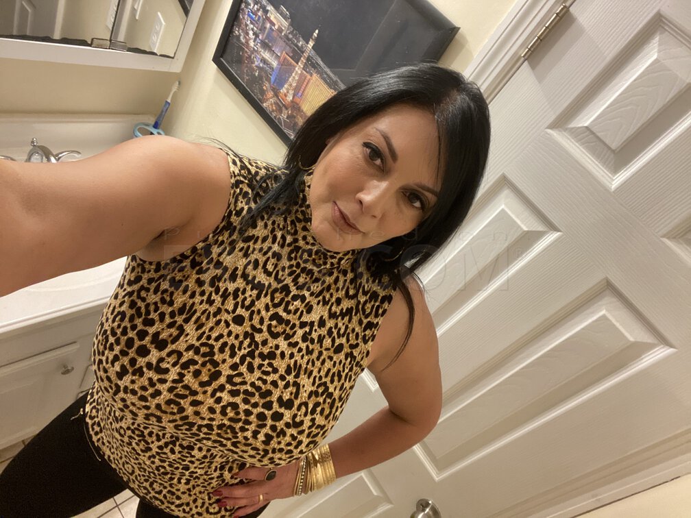 ELIZABETH FROM VENEZUELA