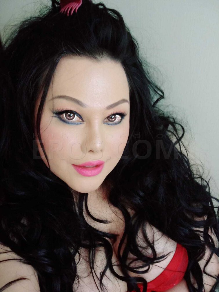 TS Lana Dolly Model - 6125528899 - Located in Minnesota