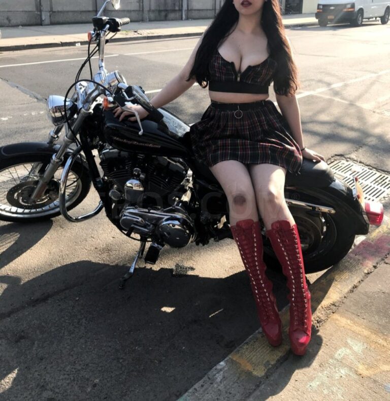 Goddess Evelyn Chen Model - 9292692405 - Located in California, San diego