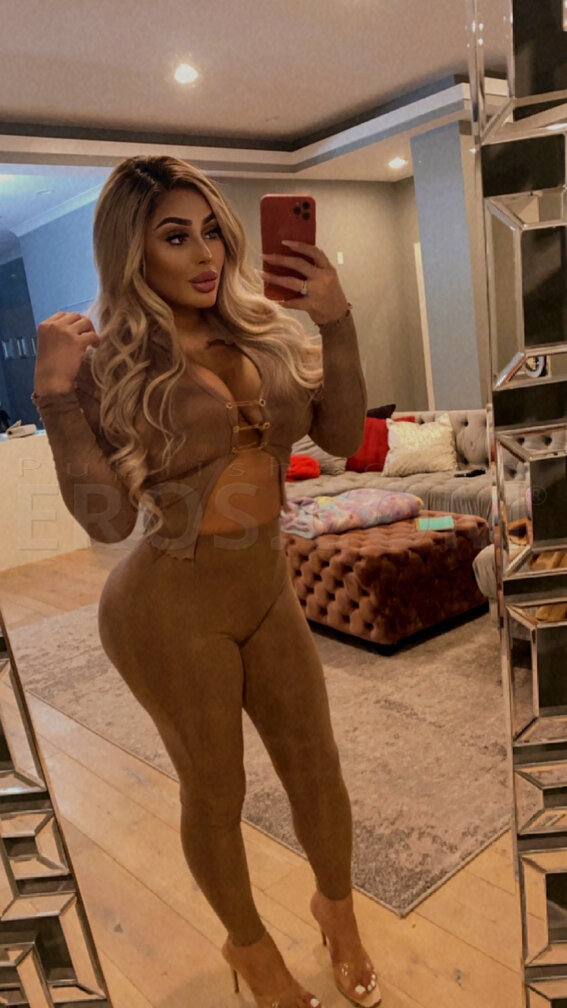 Monica