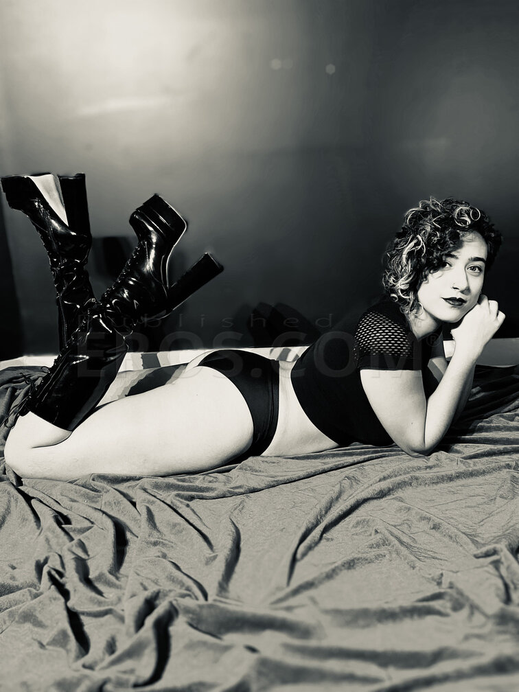 Madame Ren