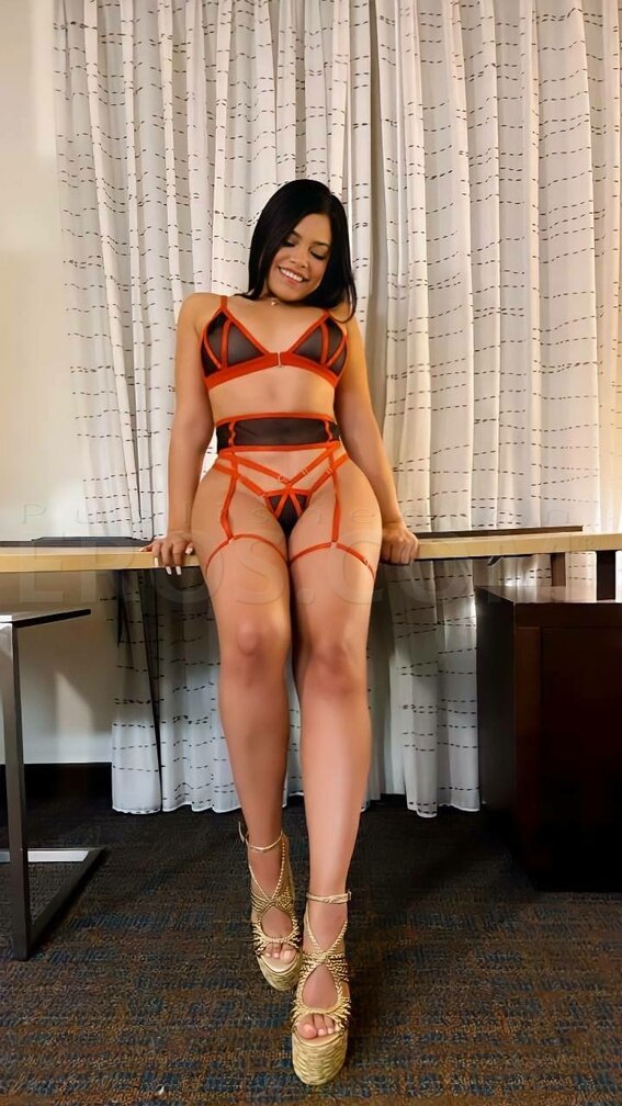 Melany in Schaumburg