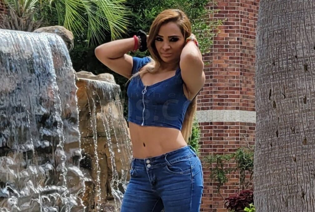 GIRL SAMANTHA