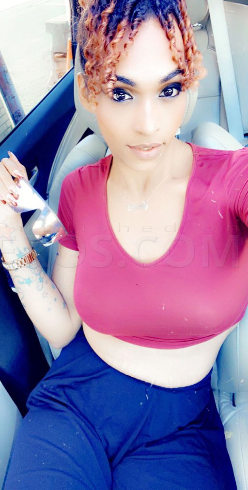 TS IssaBella
