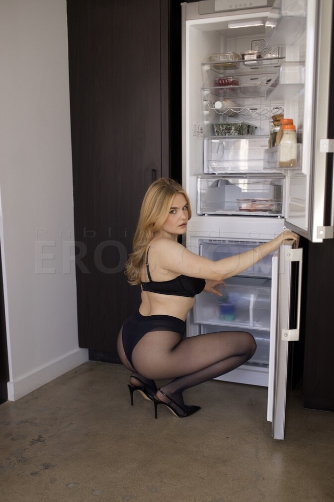 Dasha Bond