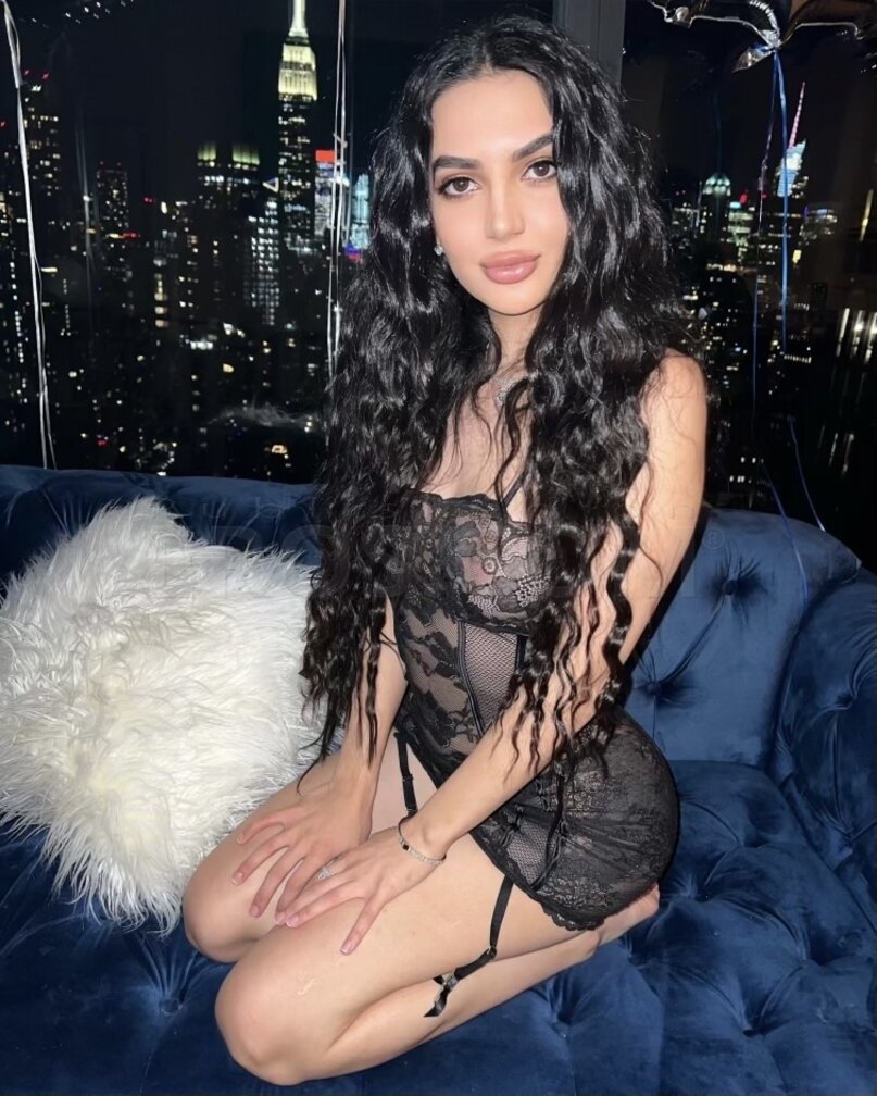 Ava