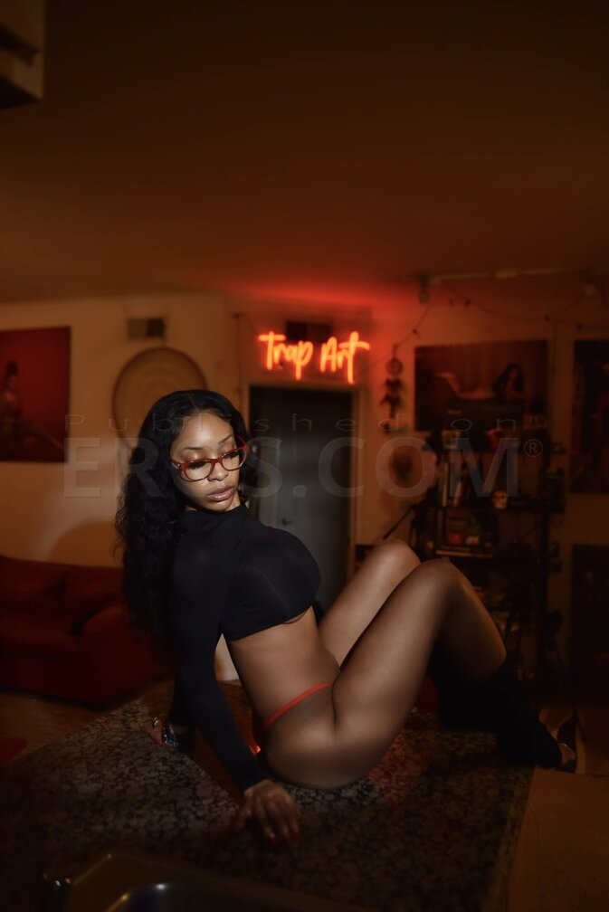 Skylar Xo