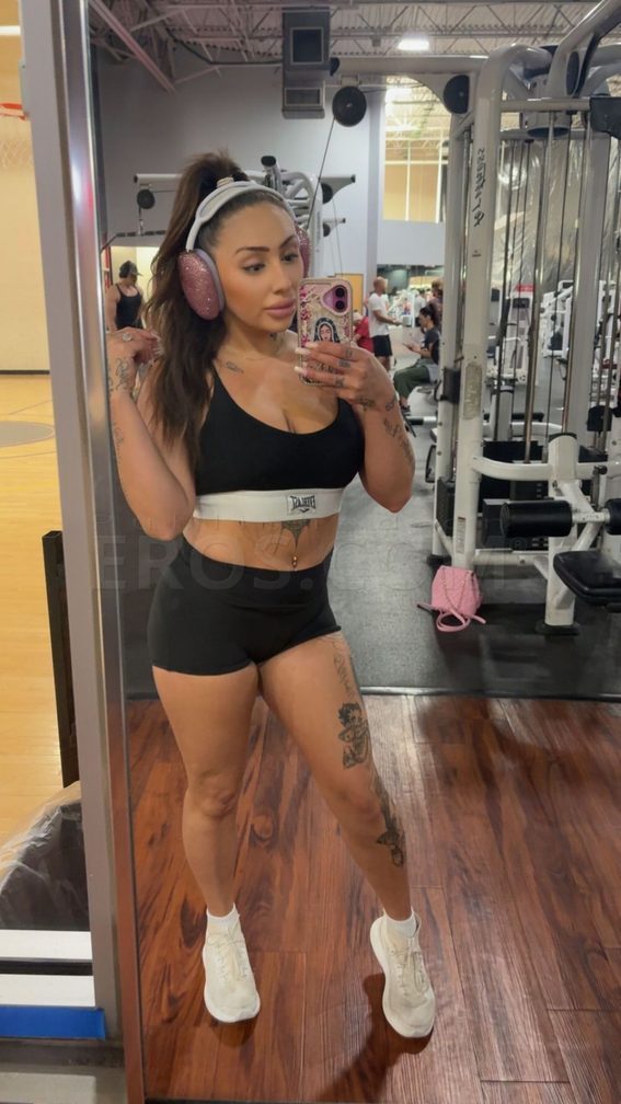 MINNY-ROSE