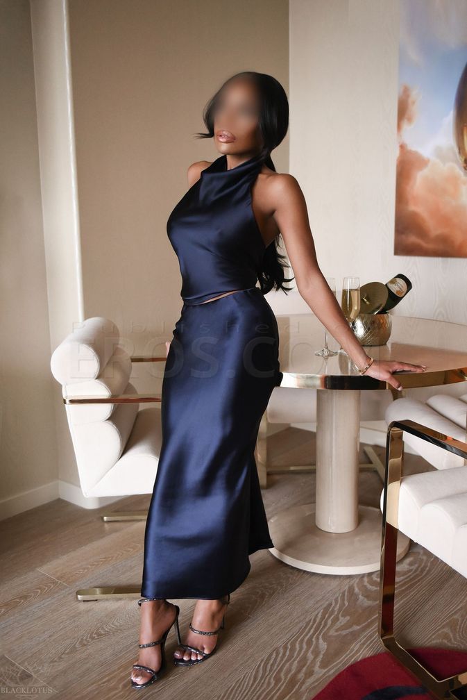 Luna Lenox