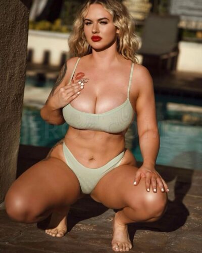 Mia