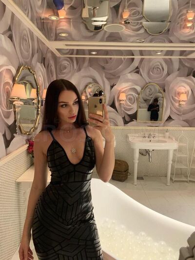 TIA TALINA