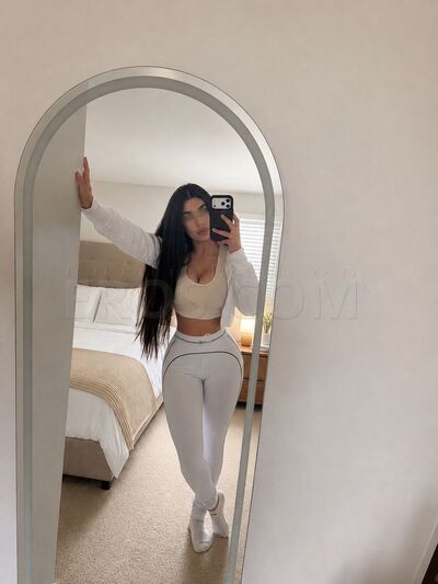 Natalia Noor In Troy Arab