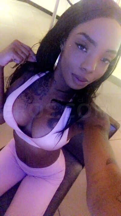 Kelly love