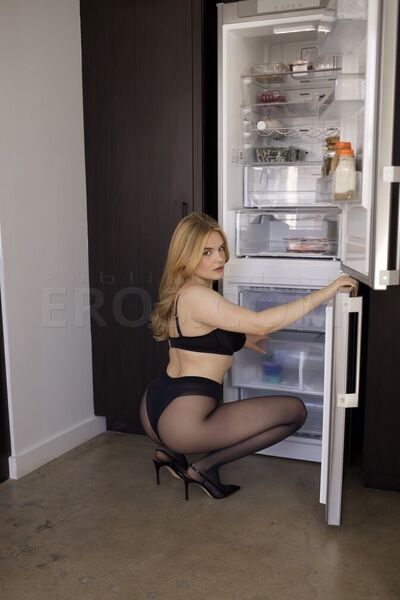 Dasha Bond