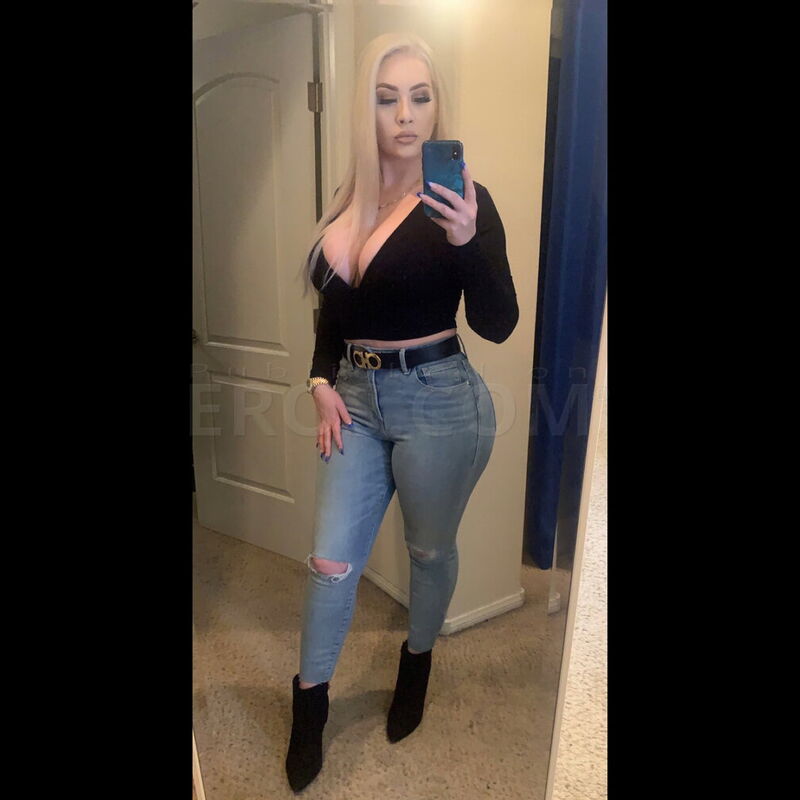 Tori in Center City