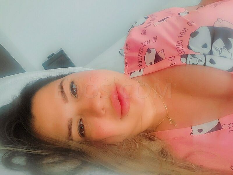 Mia