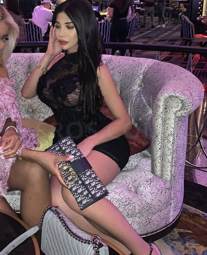 TS NYLA CASELLI