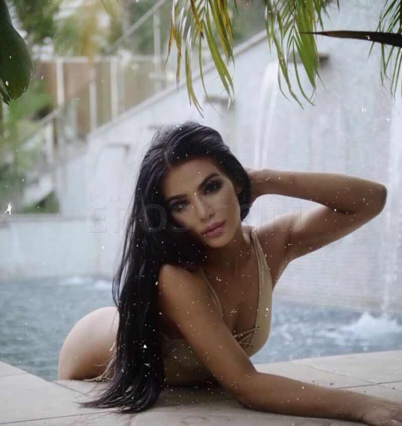 Alexa Hart