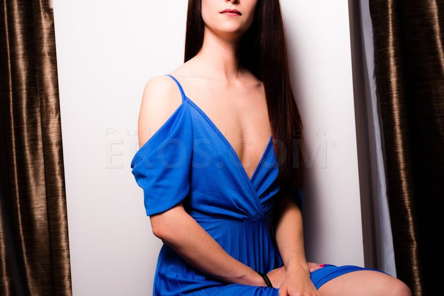 Vanessa Carlysle