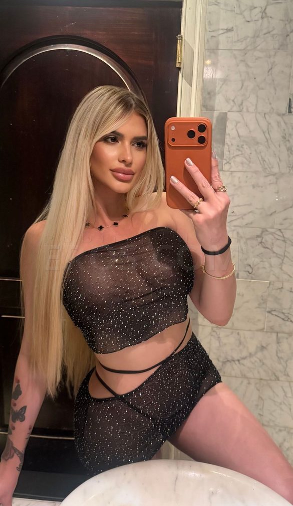 Nicole