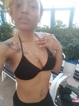 Mikki in Baltimore, photo 2