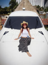 Petite Treat Angel Muse in Miami, photo 2