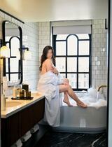 Valentina Bellucci in ST Louis, photo 6