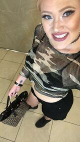 Mia in Chicago, photo 2