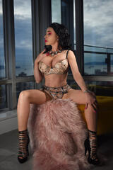 Classy Angel in Vancouver, photo 5